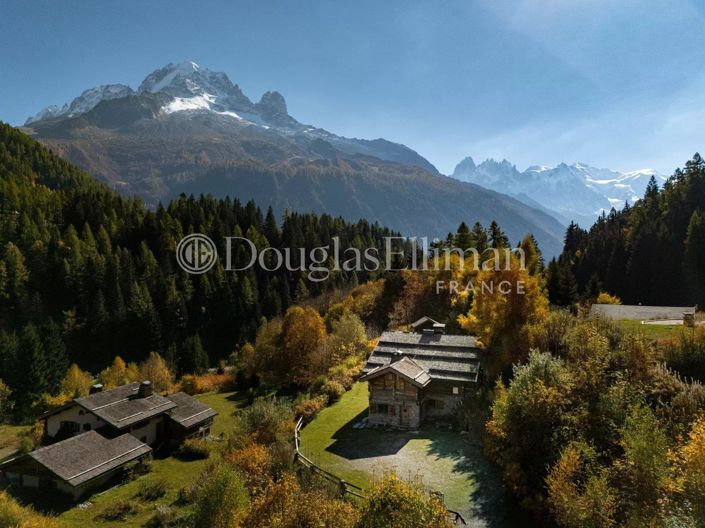 Image No.31-6 Bed House for sale