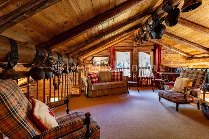 Image No.9-6 Bed House for sale