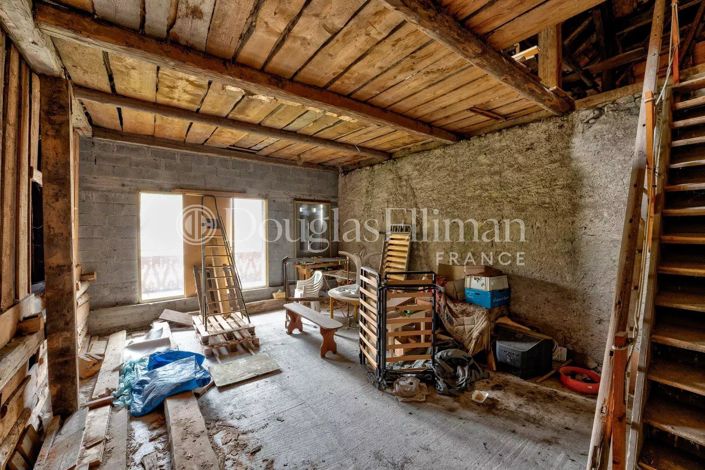 Image No.10-House for sale