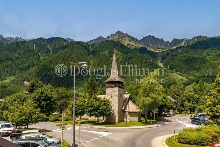 Image No.24-3 Bed Apartment for sale