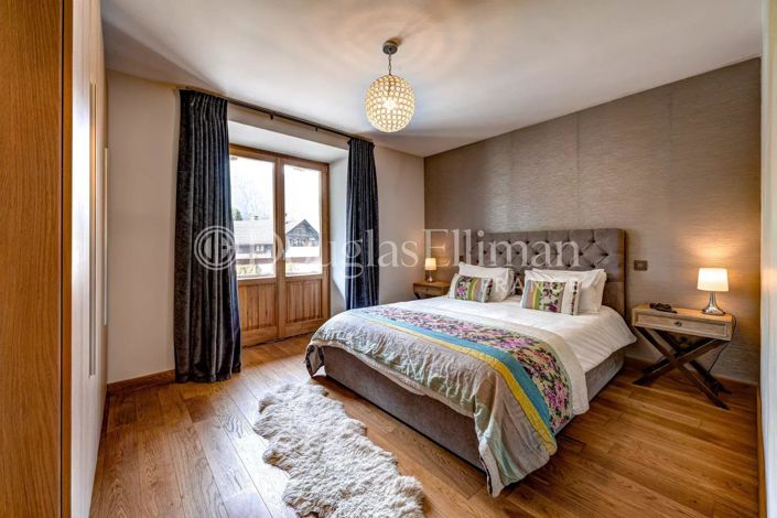 Image No.8-3 Bed Apartment for sale