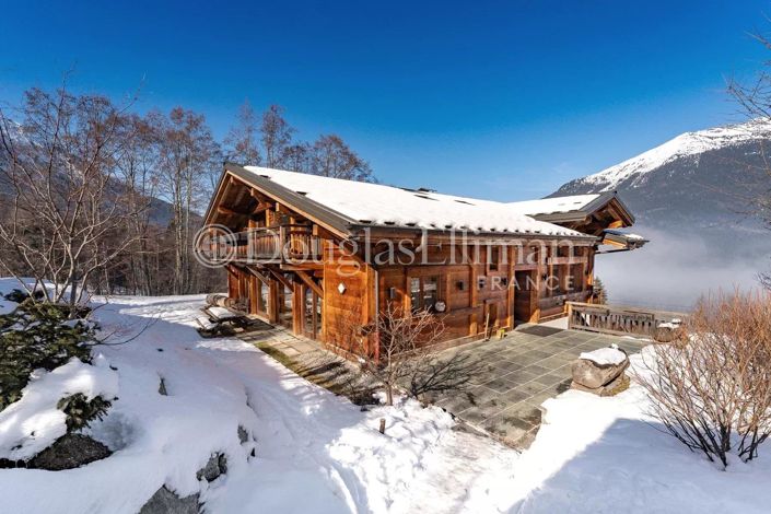 Image No.34-6 Bed House for sale