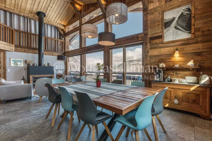 Image No.4-6 Bed House for sale