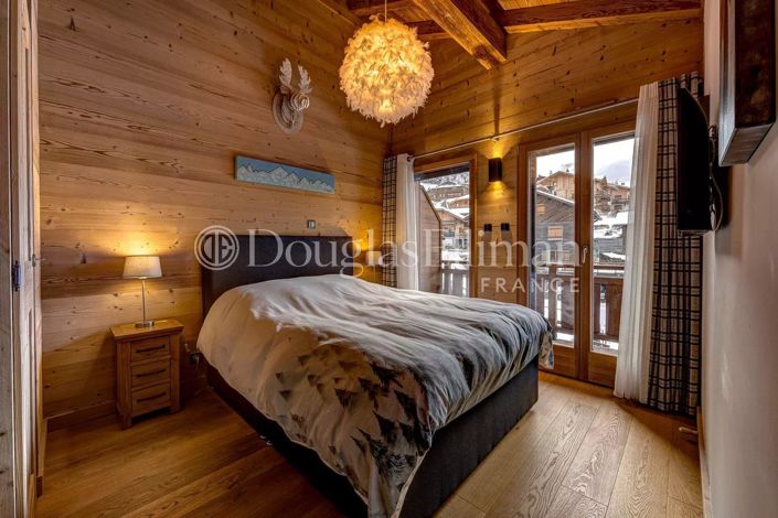 Image No.11-3 Bed House for sale