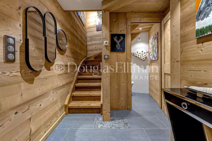 Image No.17-3 Bed House for sale