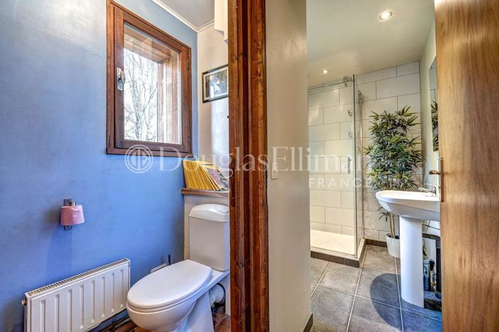 Image No.15-7 Bed House for sale