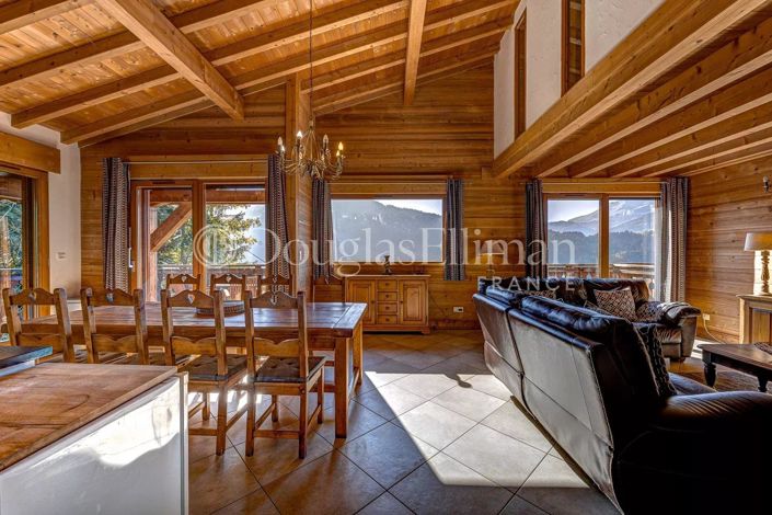 Image No.6-4 Bed House for sale