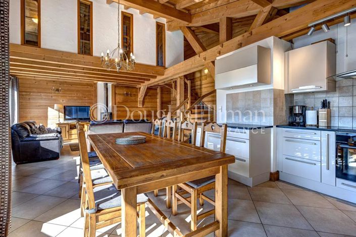 Image No.9-4 Bed House for sale