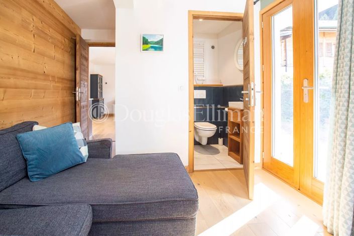 Image No.9-2 Bed Apartment for sale