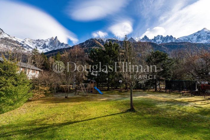 Image No.27-4 Bed House for sale