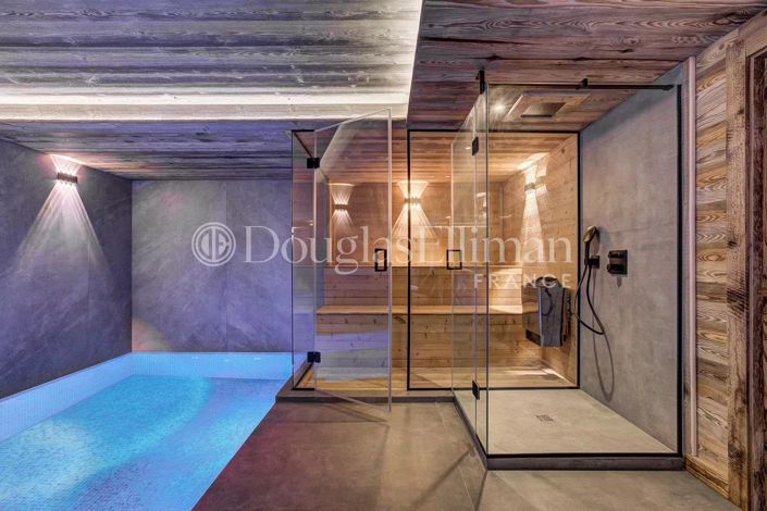 Image No.21-5 Bed House for sale