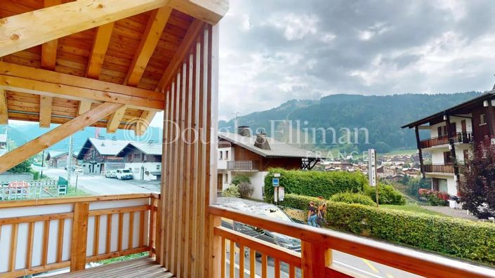 Image No.19-5 Bed House for sale