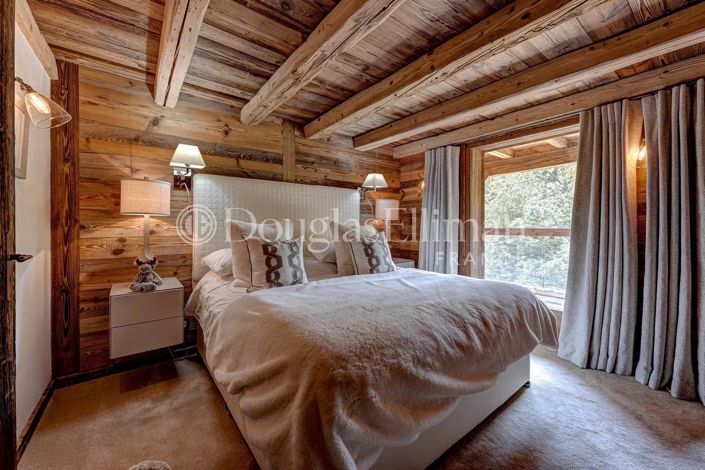 Image No.10-6 Bed House for sale