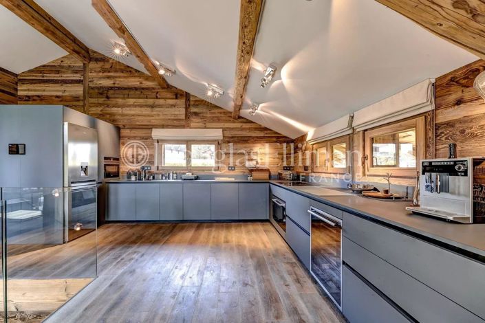 Image No.4-6 Bed House for sale