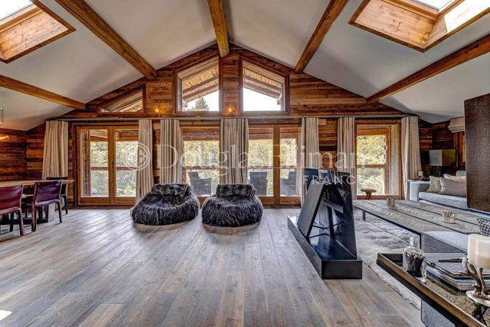 Image No.6-6 Bed House for sale