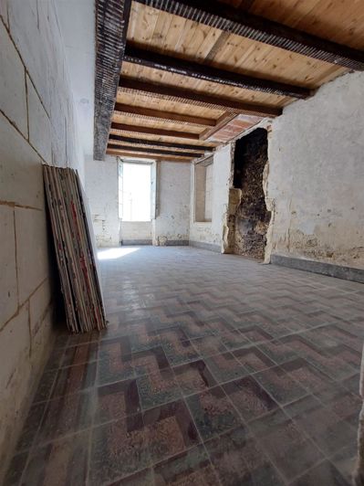 Image No.5-House for sale