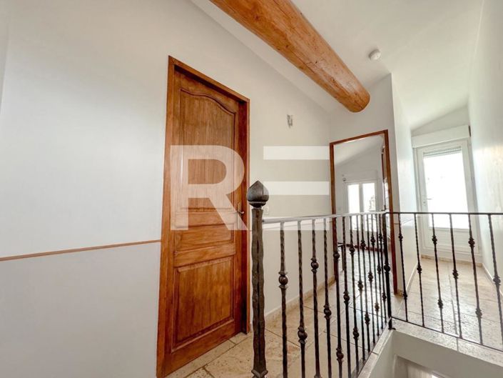 Image No.8-Maison de 5 chambres à vendre à Saint-Gilles