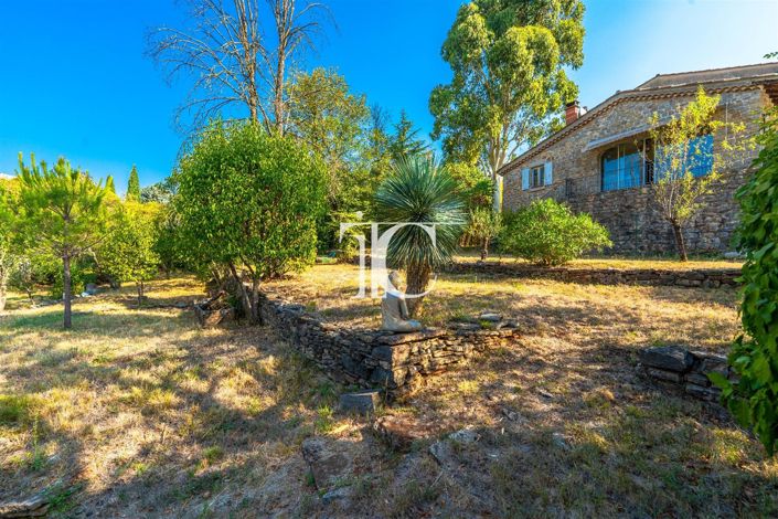 Image No.30-4 Bed House for sale