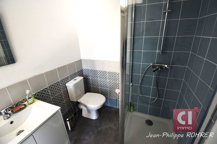 Image No.5-2 Bed House for sale