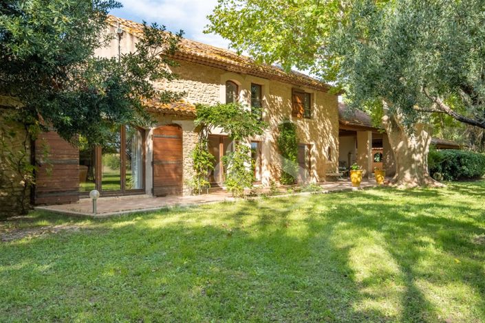 Image No.2-4 Bed House for sale