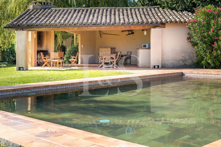 Image No.7-4 Bed House for sale