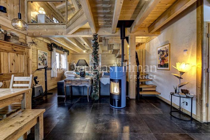 Image No.17-3 Bed House for sale