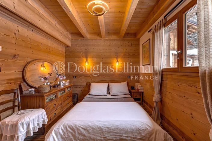 Image No.9-3 Bed House for sale