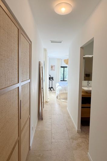 Image No.19-3 Bed House for sale