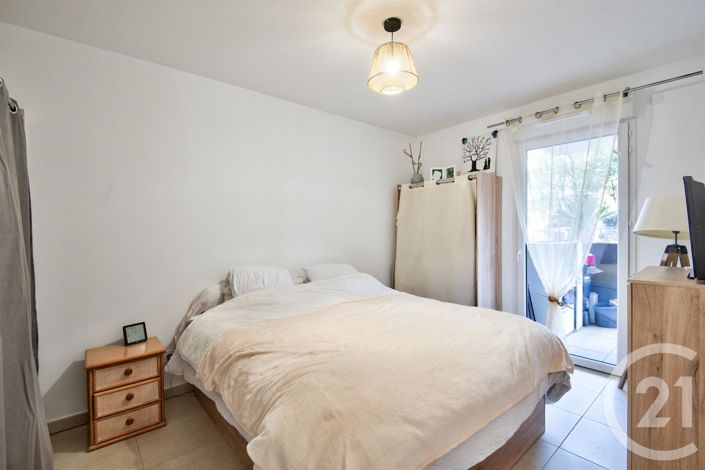 Image No.5-1 Bed Apartment for sale