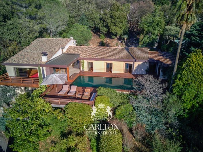 Image No.16-6 Bed House for sale