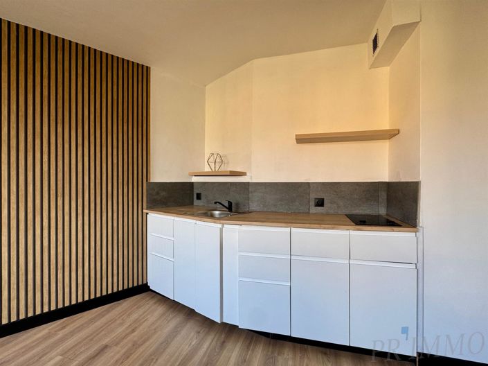 Image No.3-Appartement de 1 chambre à vendre à Fréjus