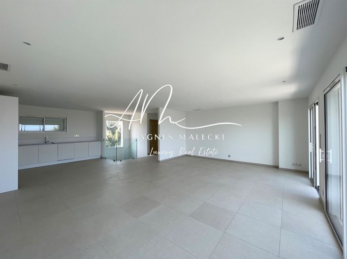 Image No.7-Maison de 4 chambres à vendre à Cavalaire-sur-Mer