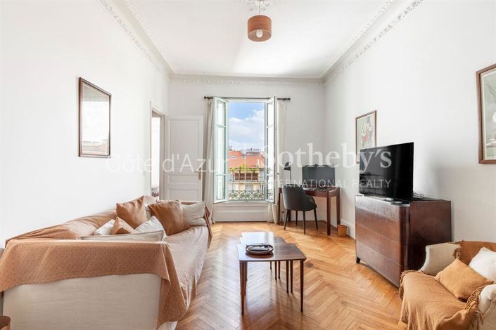 Image No.10-3 Bed Apartment for sale