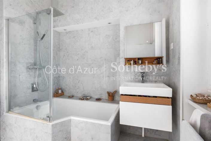 Image No.8-3 Bed Apartment for sale