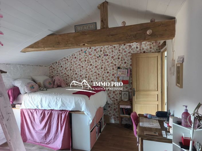 Image No.11-3 Bed House for sale