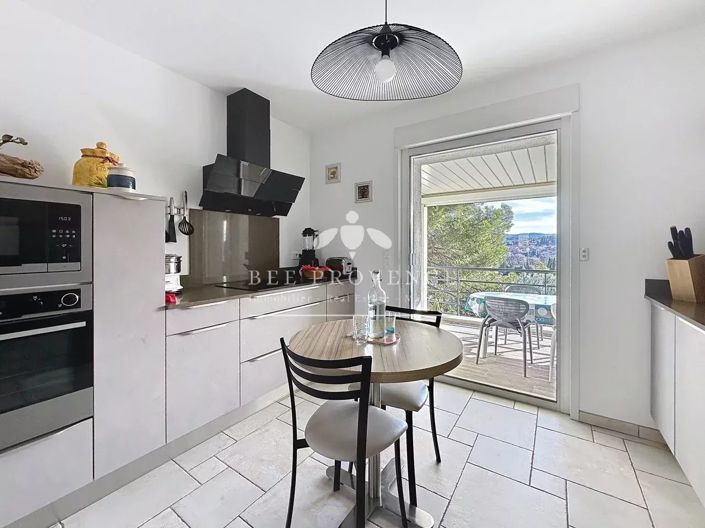Image No.13-3 Bed House for sale