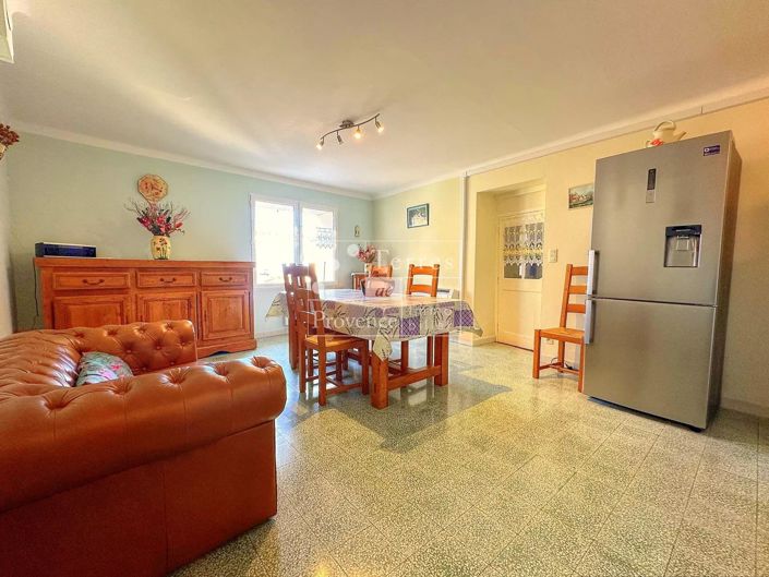 Image No.10-3 Bed House for sale