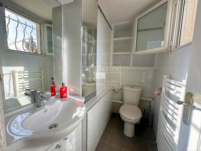 Image No.10-4 Bed House for sale