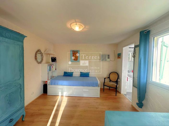 Image No.11-4 Bed House for sale