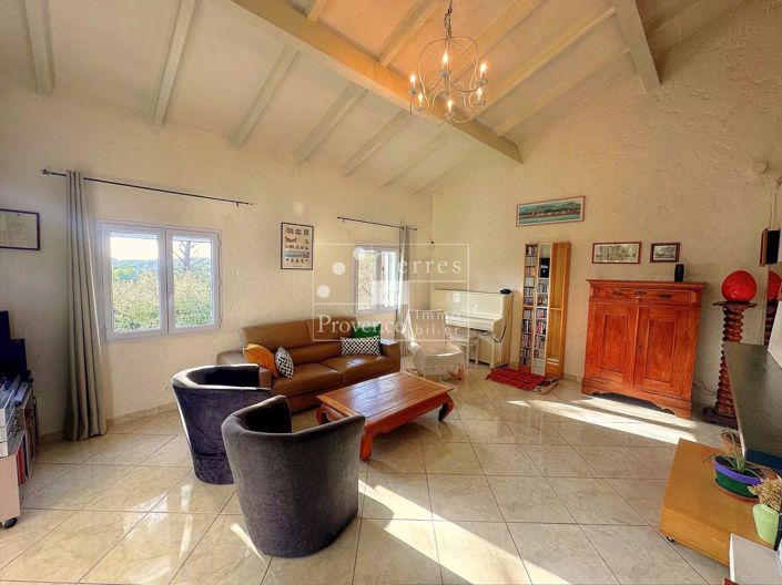 Image No.15-4 Bed House for sale