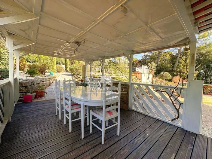 Image No.21-4 Bed House for sale