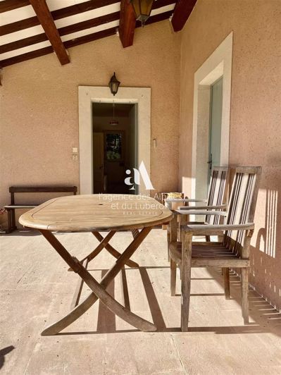 Image No.19-4 Bed House for sale