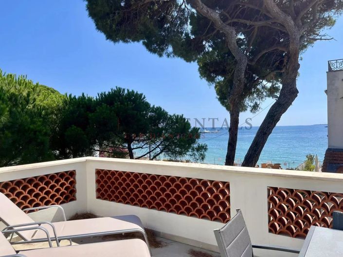 Image No.11-3 Bed Apartment for sale