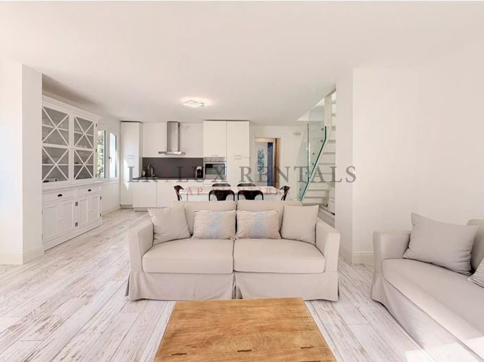 Image No.7-3 Bed Apartment for sale