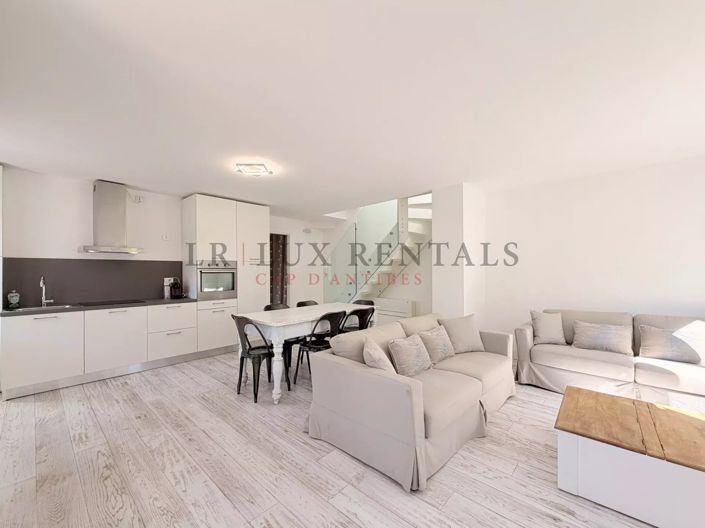 Image No.8-3 Bed Apartment for sale