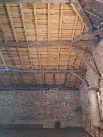 Image No.11-3 Bed House for sale