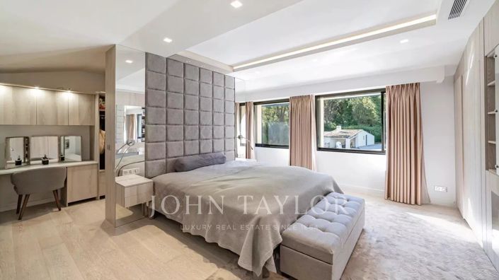 Image No.12-7 Bed House for sale