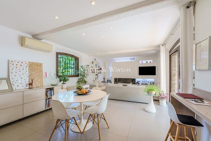 Image No.3-Propriété de 4 chambres à vendre à Saint-Raphael