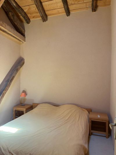 Image No.15-4 Bed House for sale