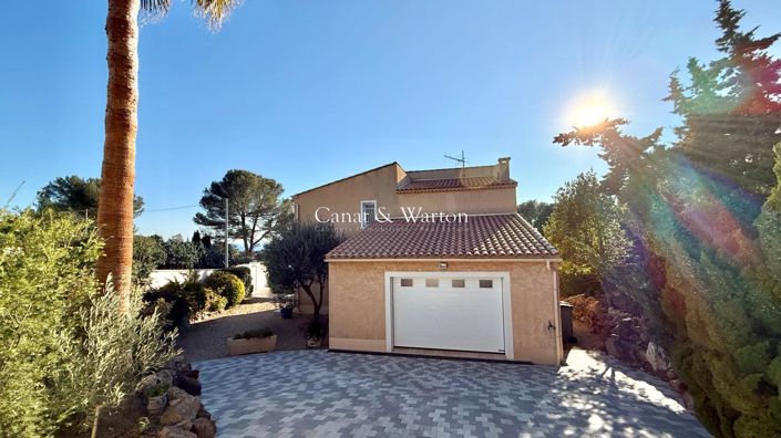 Image No.3-4 Bed Property for sale